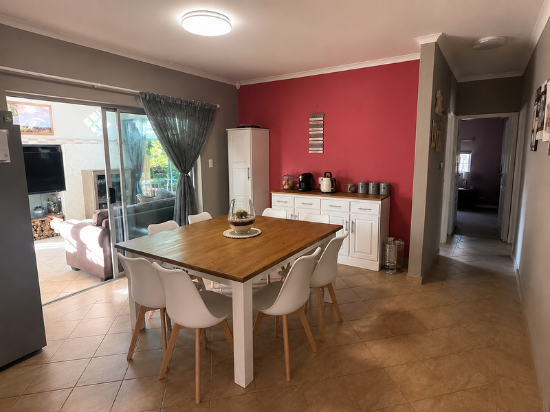 Exclusive Sole Mandate – Secure Estate Living at Its Best! - Photo 5