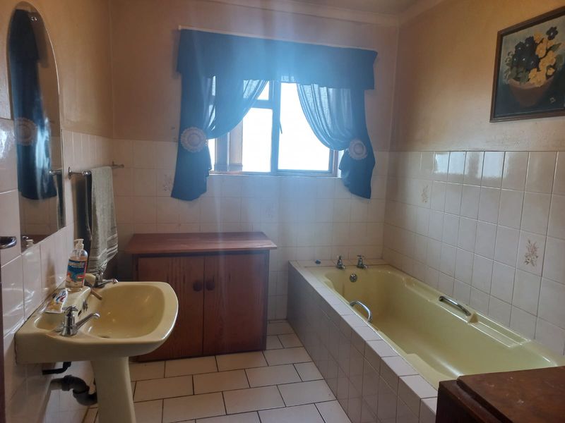 House to rent - Photo 10