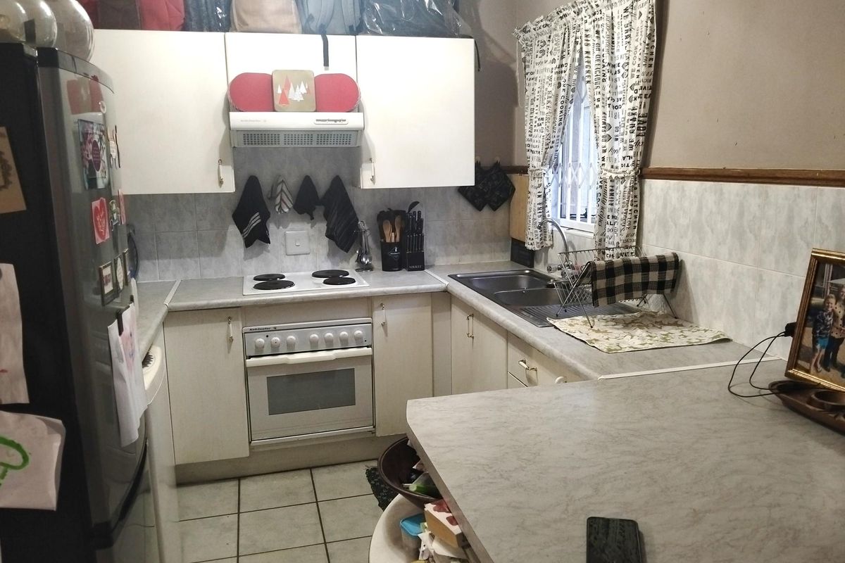 Perfect starter up or investment property! - Photo 5