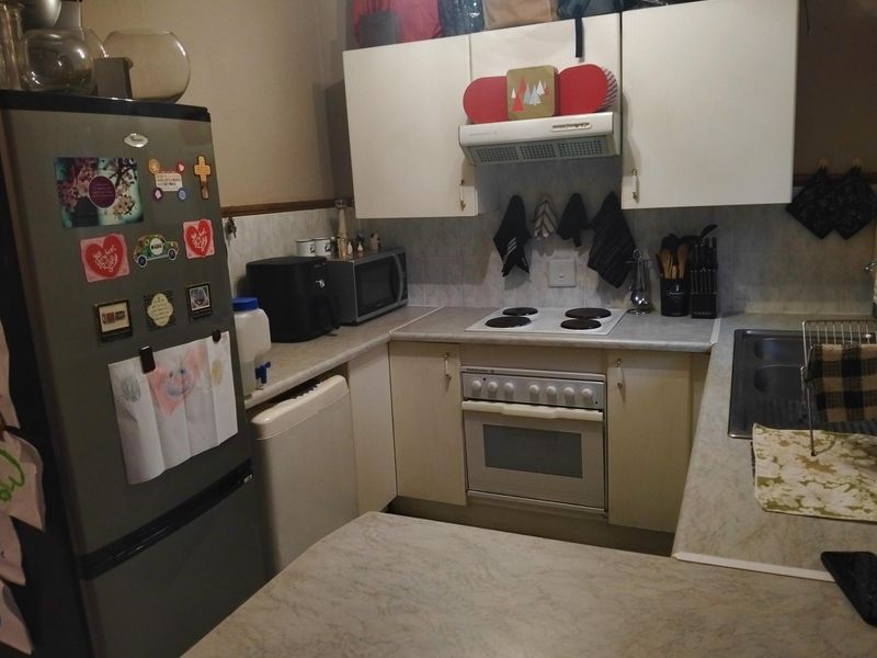 Perfect starter up or investment property! - Photo 4