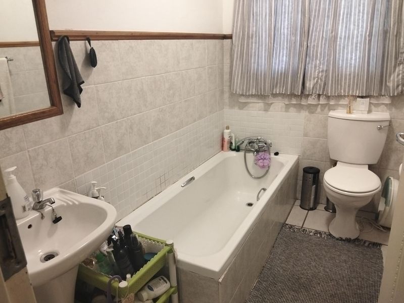 Perfect starter up or investment property! - Photo 9