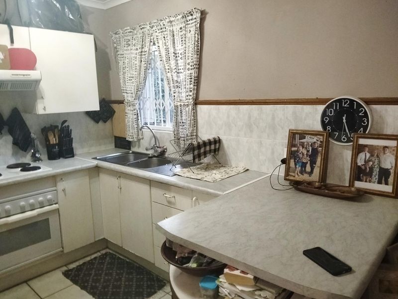 Perfect starter up or investment property! - Photo 6