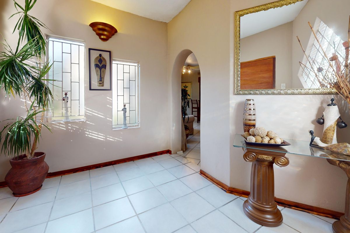 Starting to bid from R1,899,000! Non-Distressed Live Luxury Auction! - Photo 3