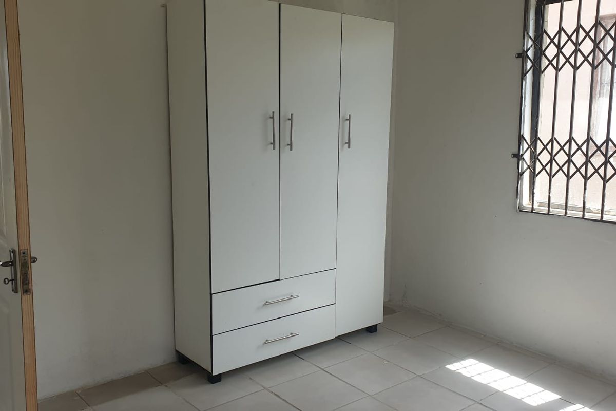🏡 Spacious 3-Bedroom Home for Rent in Braelyn - Photo 3