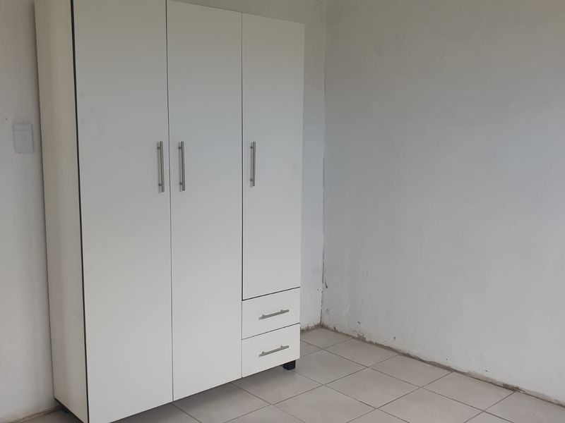 🏡 Spacious 3-Bedroom Home for Rent in Braelyn - Photo 9