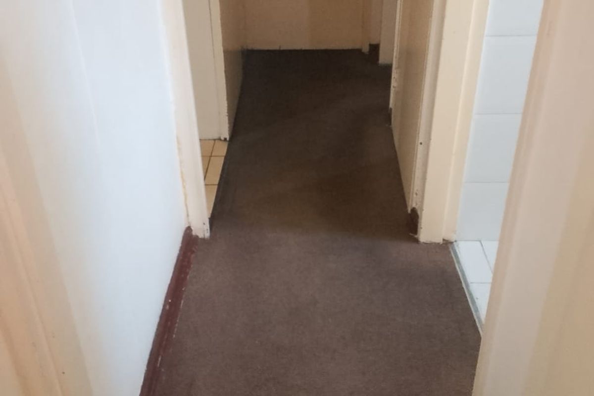 2 Spacious Bedroom Flat - Photo 5