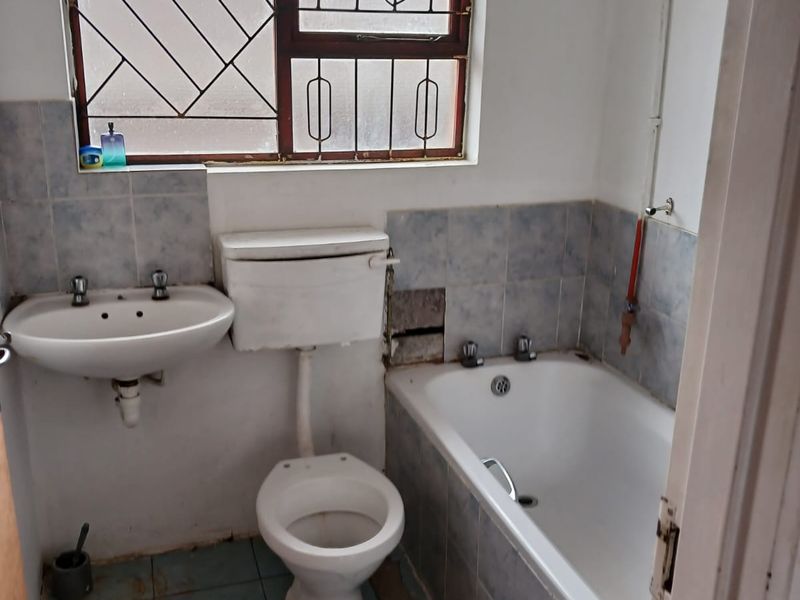🏡 Charming 2-Bedroom Home for Rent in Rosedale, Amalinda - Photo 10
