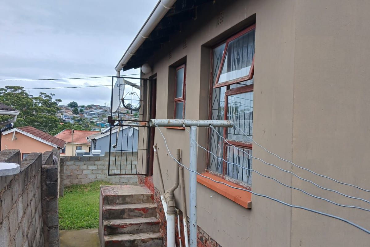 🏡 Charming 2-Bedroom Home for Rent in Rosedale, Amalinda - Photo 2