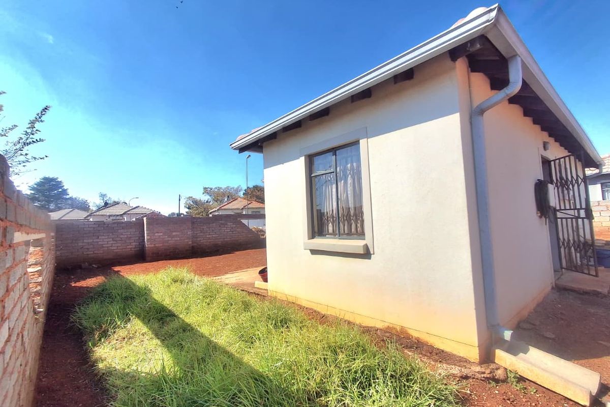 Affordable ,and investment potential - Photo 2
