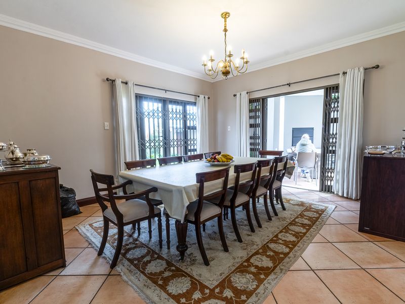 Sophisticated Living in a Security Estate - Photo 9