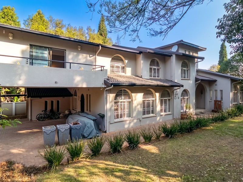 What A Lot I've Got - Secure Freehold Property in Gated Community - Photo 4