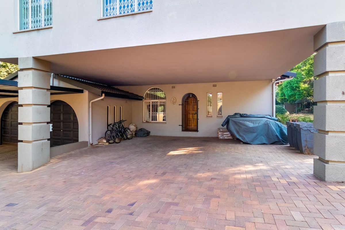 What A Lot I've Got - Secure Freehold Property in Gated Community - Photo 3