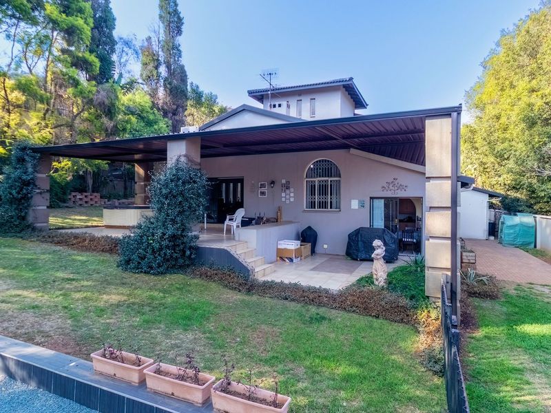 What A Lot I've Got - Secure Freehold Property in Gated Community - Photo 9