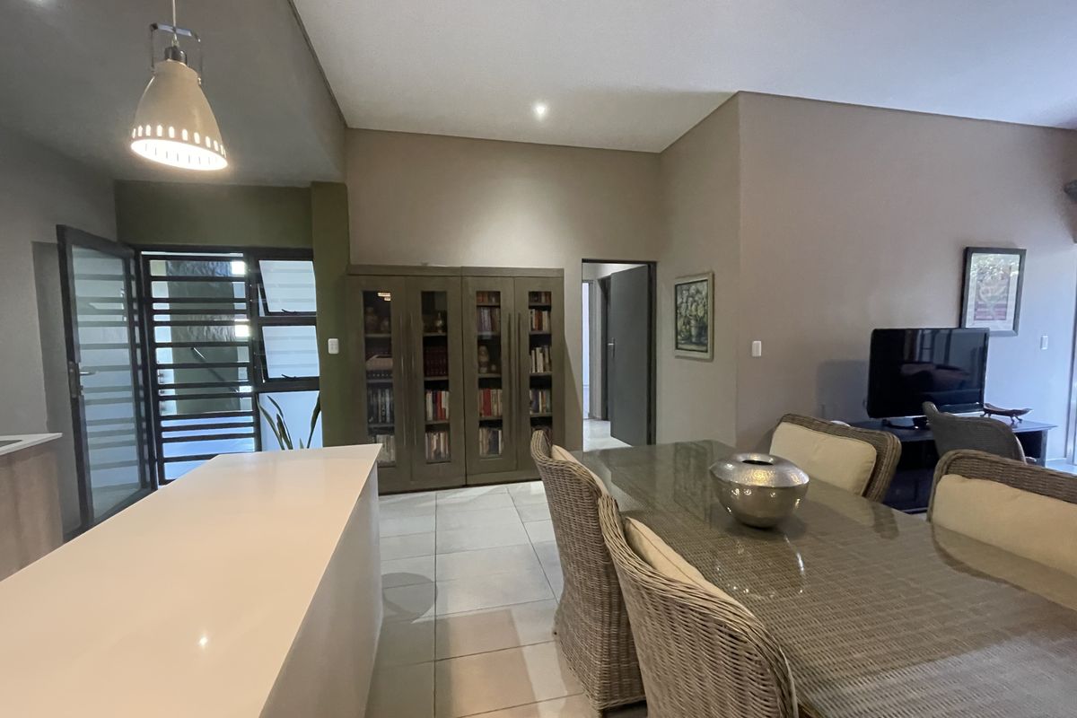 The right apartment in the perfect location in Lynnwood. - Photo 3