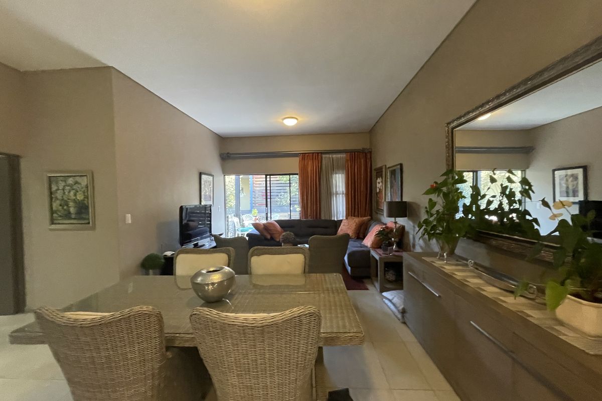 The right apartment in the perfect location in Lynnwood. - Photo 2
