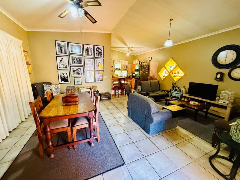 Comfortable and Secure Retirement Living in Clarina - Photo 4