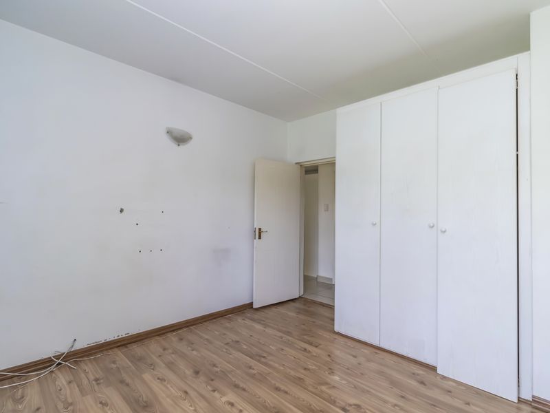 Luxurious 3 Bed Ground Floor apartment - Photo 8