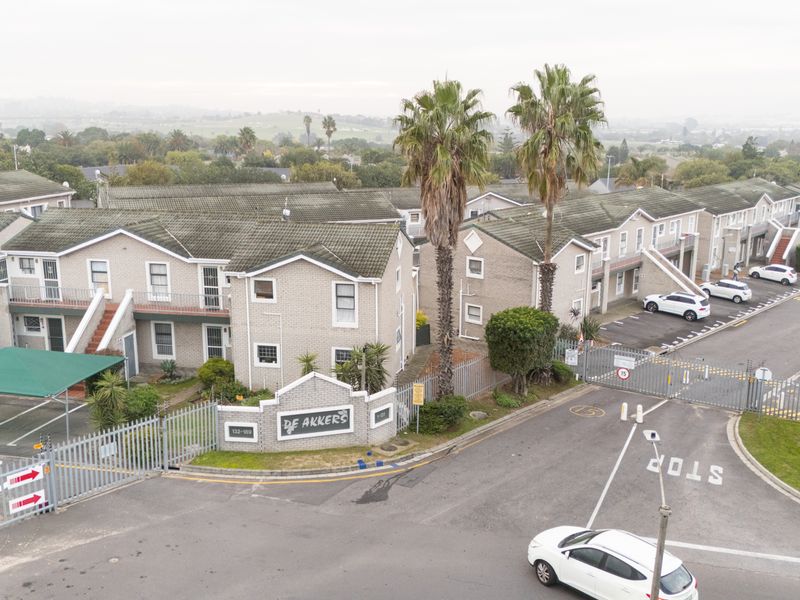 Apartment For Sale In Bellville - Photo 1