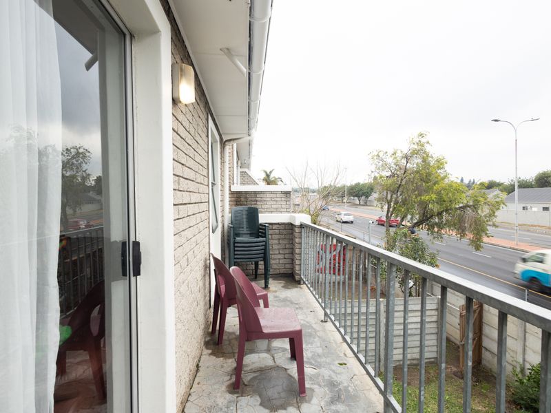 Apartment For Sale In Bellville - Photo 7