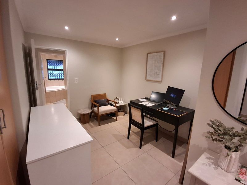 House Rental Monthly In Bellville - Photo 8