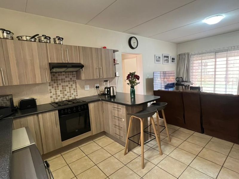 The Perfect Starter Home or Investment Opportunity! - Photo 2