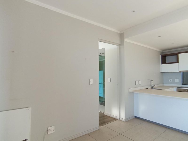 Modern 2-Bedroom Apartment for Sale | Masingita Towers, Morningside | Bank Assisted Programme - Photo 2