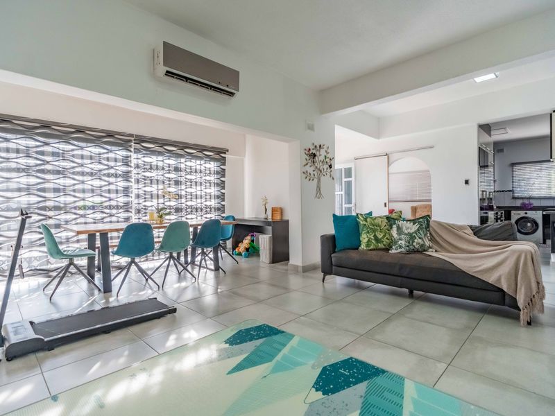 Stunning Move in Ready, Lock and Leave Corner Duplex, in Secure Complex! - Photo 2