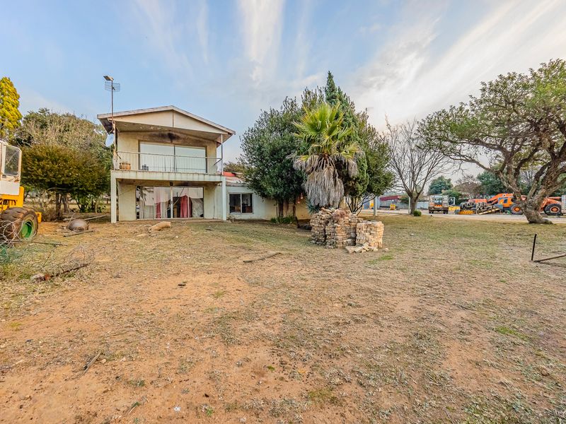 Charming 4-Bedroom Farm For Sale In Loumarina AH, Randfontein—Your Countryside Retreat Awaits! - Photo 2