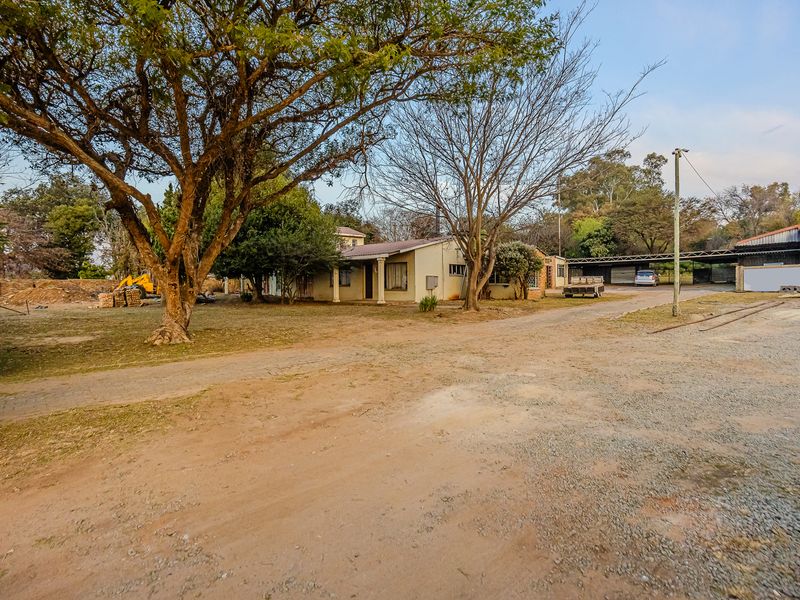 Charming 4-Bedroom Farm For Sale In Loumarina AH, Randfontein—Your Countryside Retreat Awaits! - Photo 4