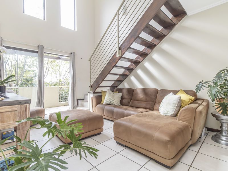 Duplex Loft Living in Bryanston- Viewings By Appointment - Photo 3