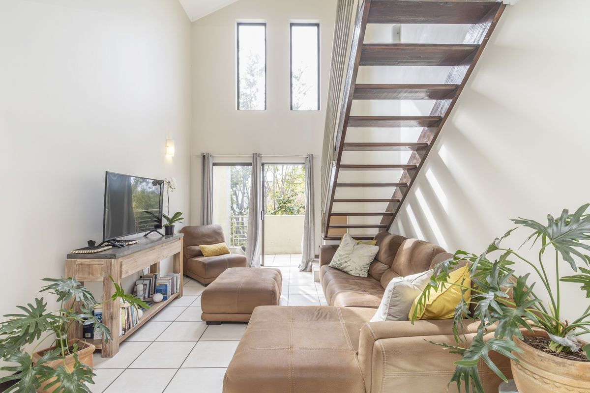 Duplex Loft Living in Bryanston- Viewings By Appointment - Photo 2