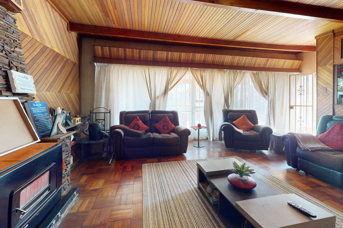 3 Bedroom Family Home- Fishers Hill - Photo 3