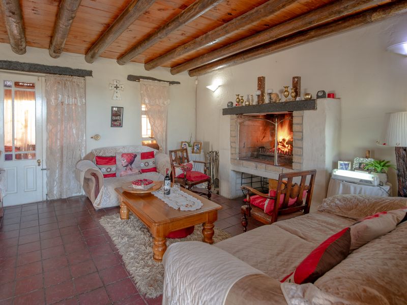Character, charm, uninterruptable views, good address - Photo 9