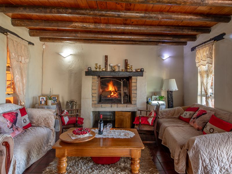 Character, charm, uninterruptable views, good address - Photo 7