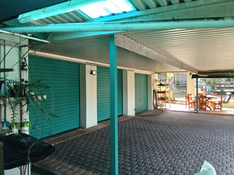 Spacious Property with Income-Generating Potential - Photo 2