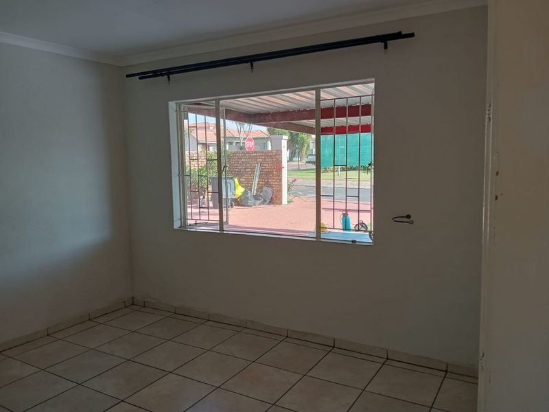 House Rental Monthly In Witbank - Photo 7
