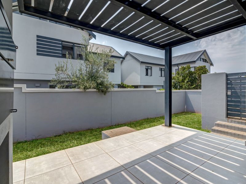 Priced to sell! With no transfer duty payable! - Photo 10