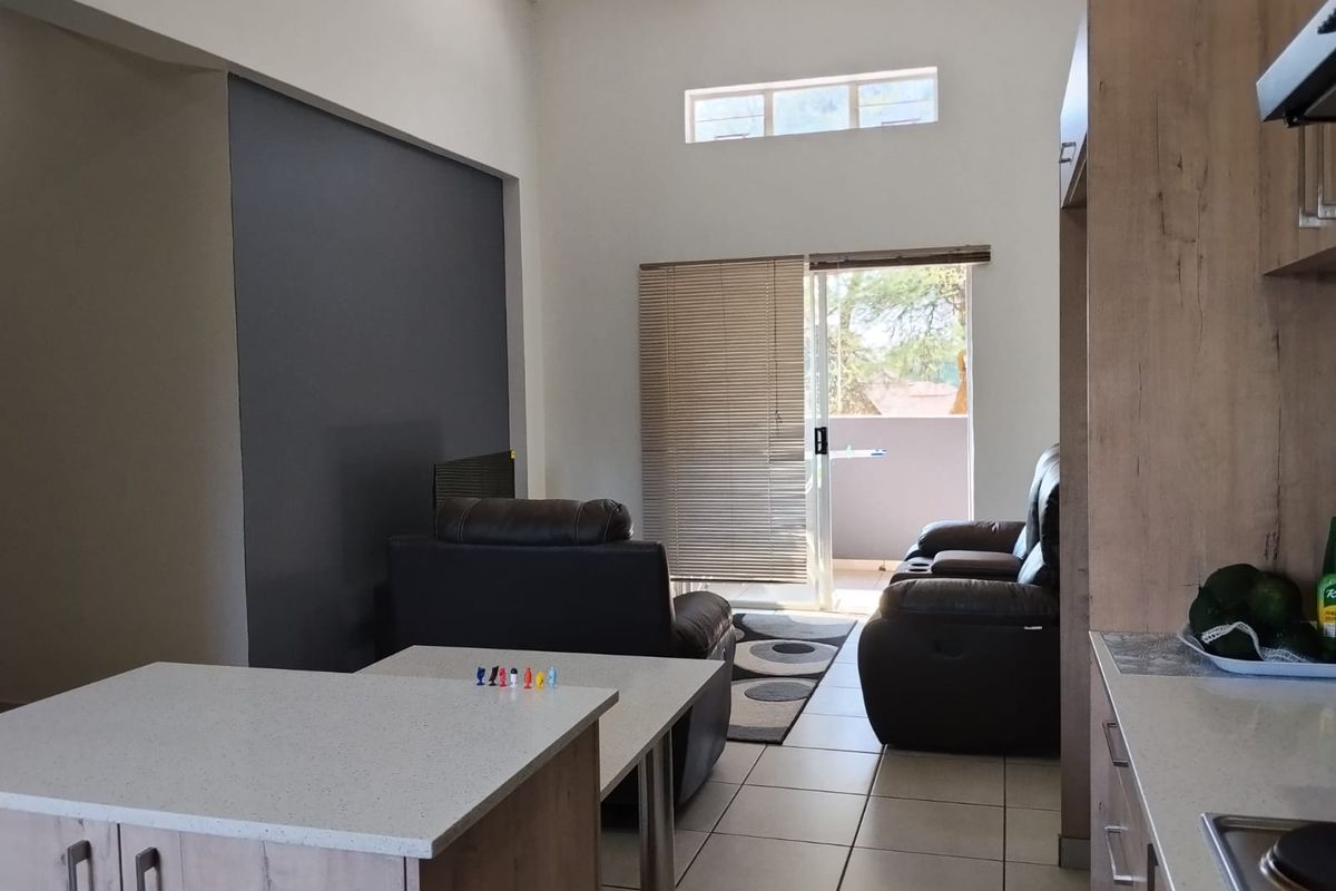 Neat three bedroom apartment to let - Photo 4