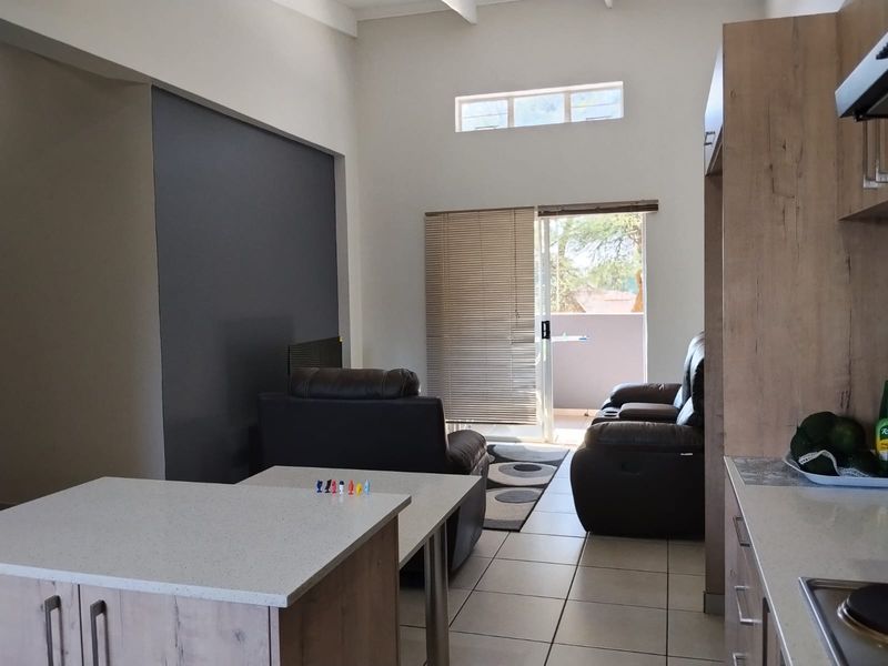 Neat three bedroom apartment to let - Photo 4