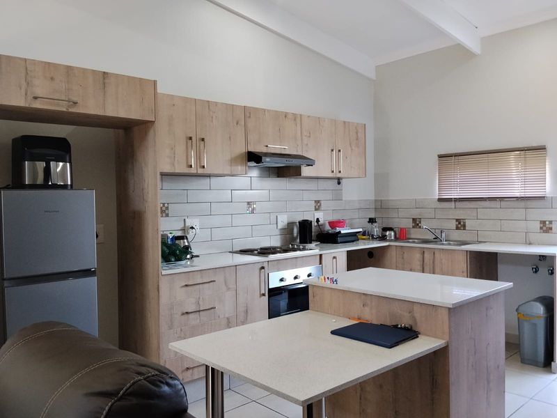 Neat three bedroom apartment to let - Photo 1