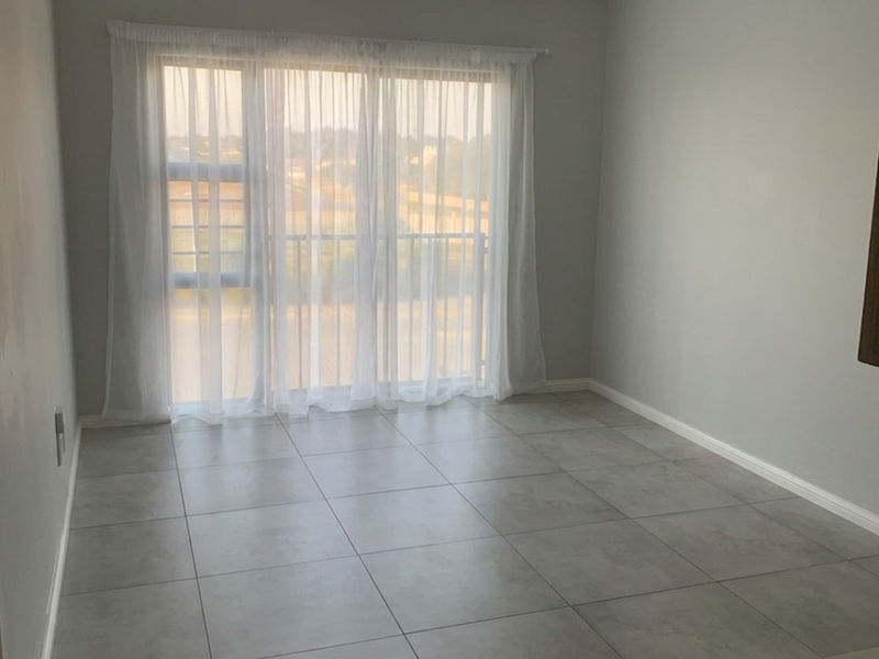 Modern 2-Bedroom Unit in Clearwater Village, Parkhaven - Photo 7