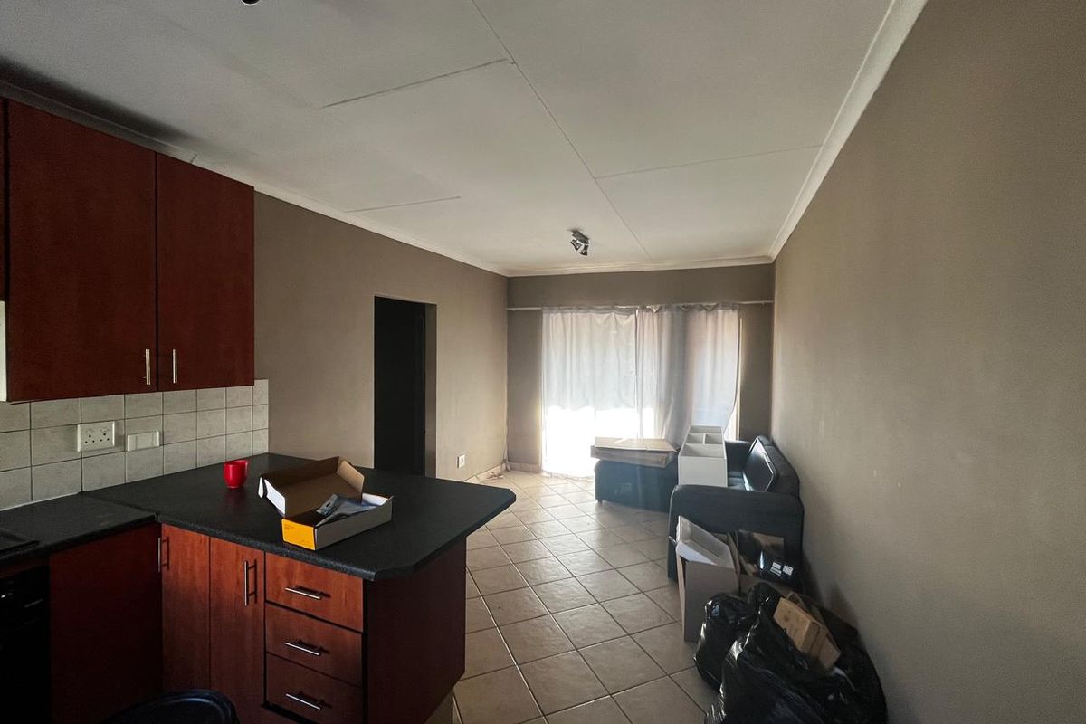 2 Bedroom Apartment available in Vorna Valley! - Photo 3