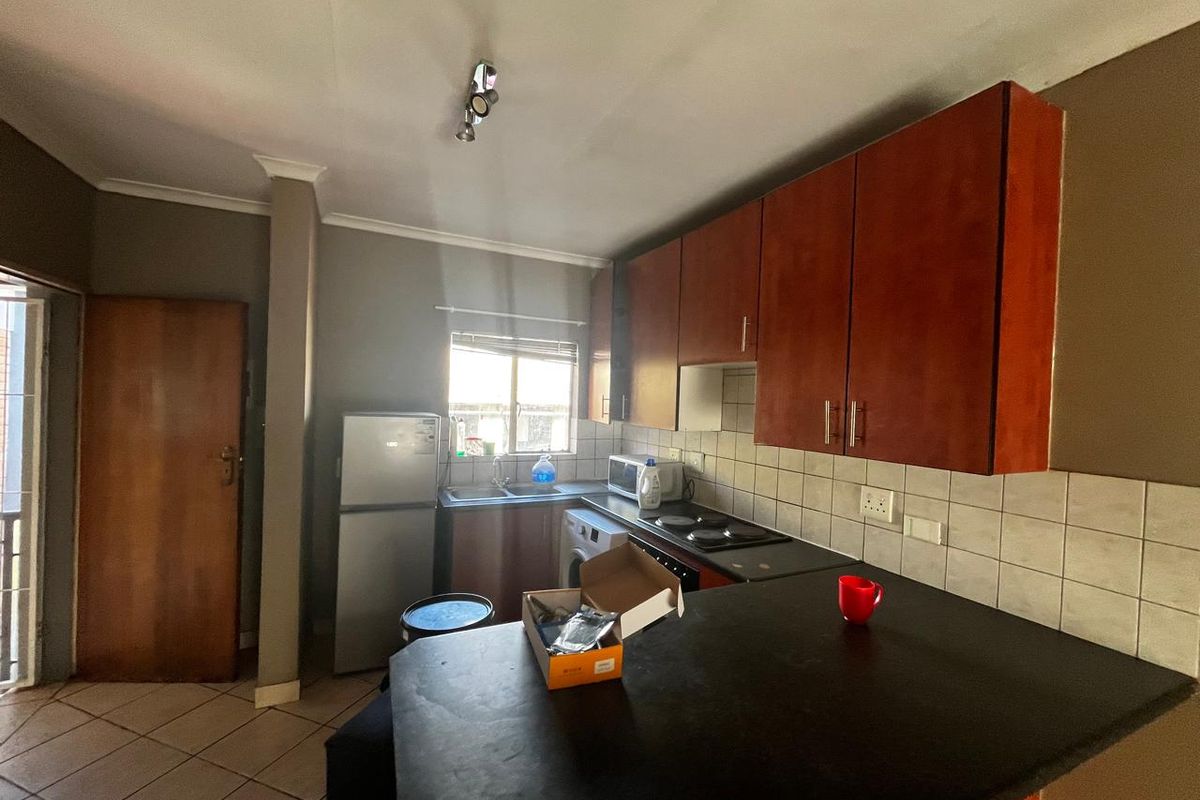 2 Bedroom Apartment available in Vorna Valley! - Photo 4