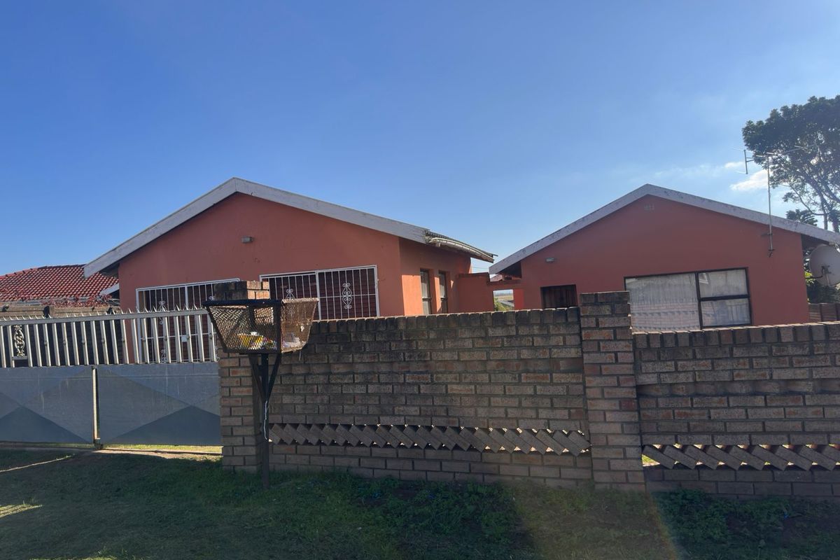 Affordable Starter Home with Room to Extend - Photo 3