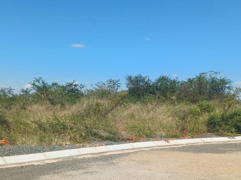 Vacant Stand For Sale in old town, Louis Trichardt - Photo 4