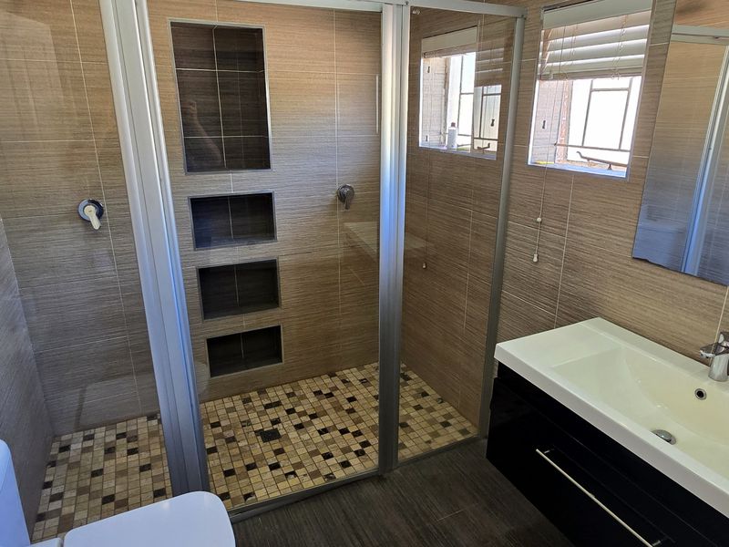 Parkville Auction – 4‐Bedroom Residence with Potential inc potential flat - Photo 10