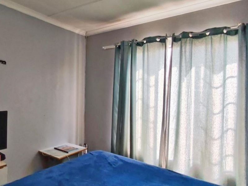 Motivated seller - perfect investment opportunity. - Photo 7