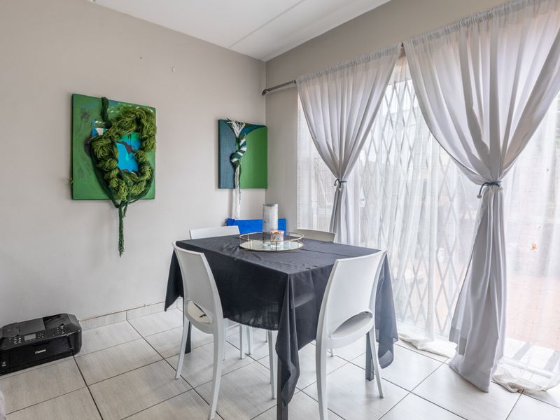 Freehold 3 beds townhouse for sale in Parklands! - Photo 7