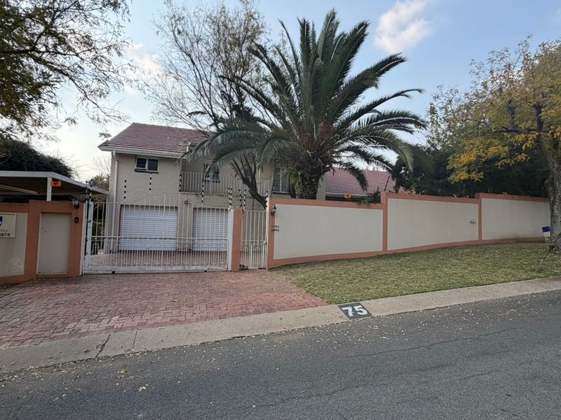 Spacious 3-Bedroom Freestanding Home for Sale | Wendywood, Sandton | Pre-Hammer Bank Assisted - Photo 7