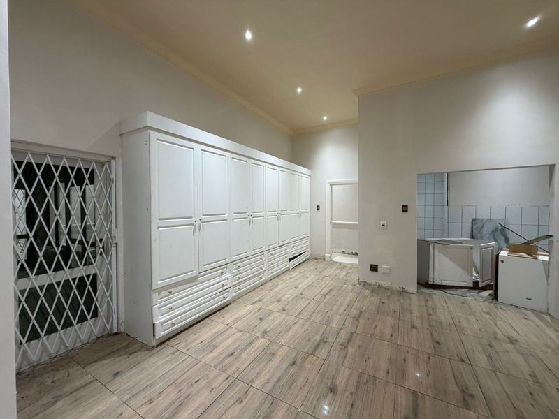 Luxury 3-Bedroom Apartment for Sale | The Hyde, Hyde Park | Pre-Hammer Bank Assisted Sale - Photo 9